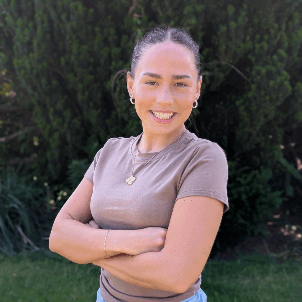 Marina - Dental Assistant